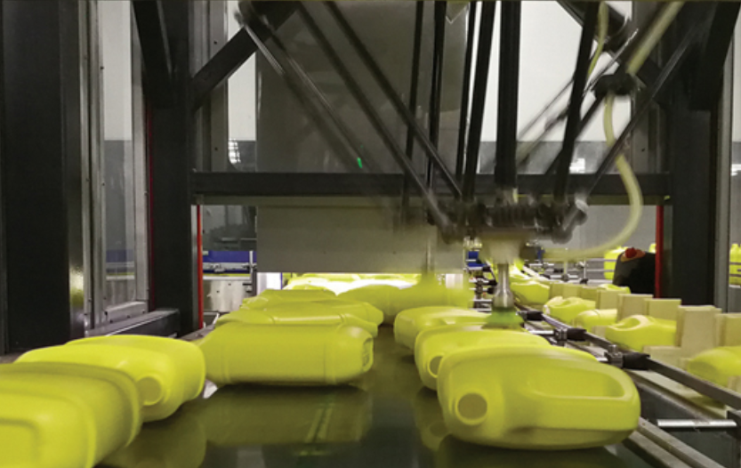 Robotic Bottle Unscrambler For Plastic Bottles Arrangement Clasificador de botellas robótico