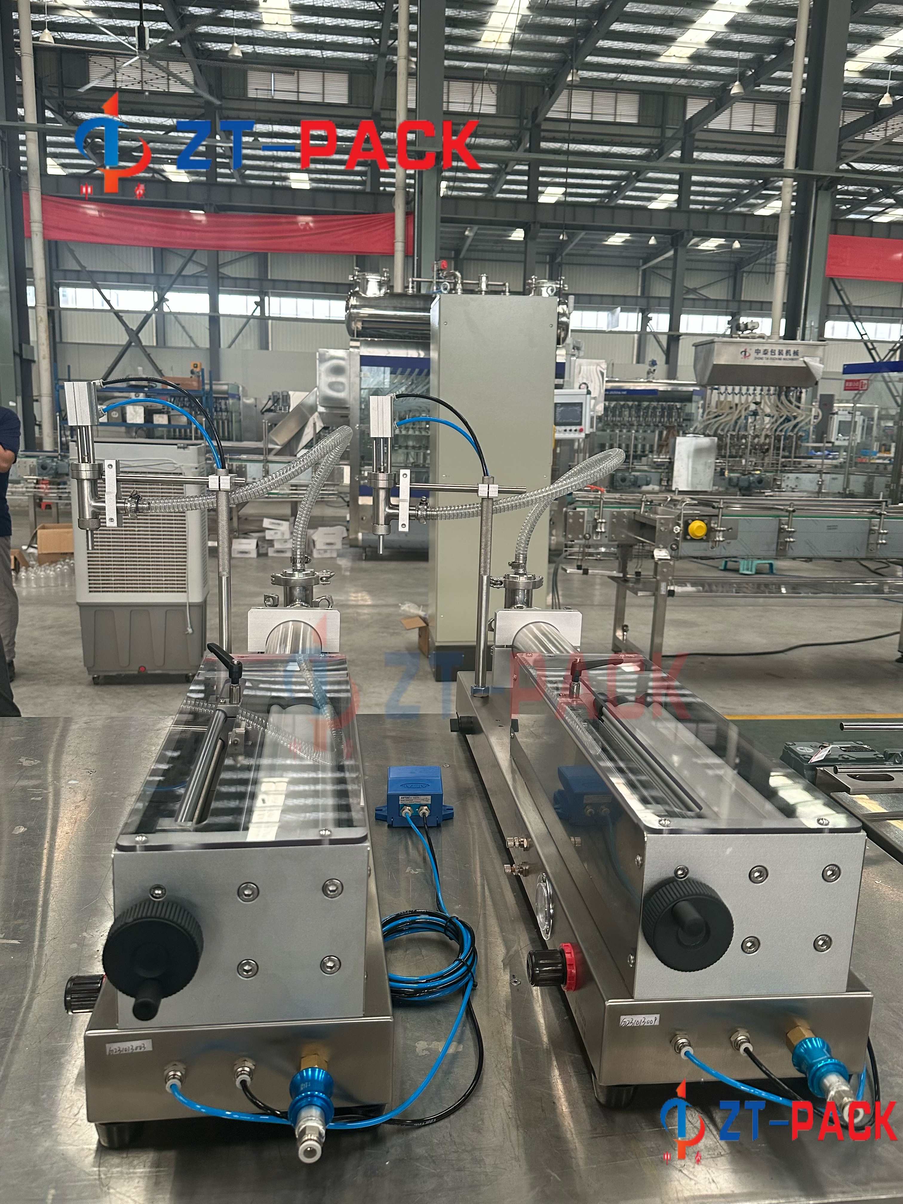  Fully Pneumatic Semi-automatic Filling Machine （One Nozzle）